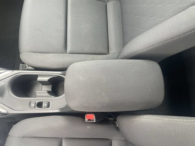 Used 2025 Toyota Corolla LE FWD image 27
