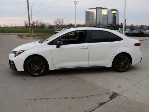 Used 2024 Toyota Corolla Sedan image 3