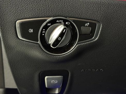 Used 2022 Mercedes-Benz E 350 4MATIC Sedan image 22