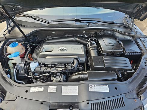 Used 2012 Volkswagen Eos Lux image 30