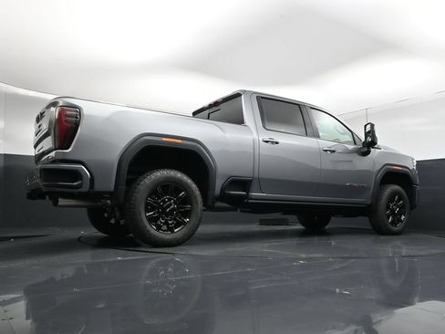 New 2026 GMC Sierra 2500 AT4 w/ AT4 Preferred Package AWD/4WD image 34