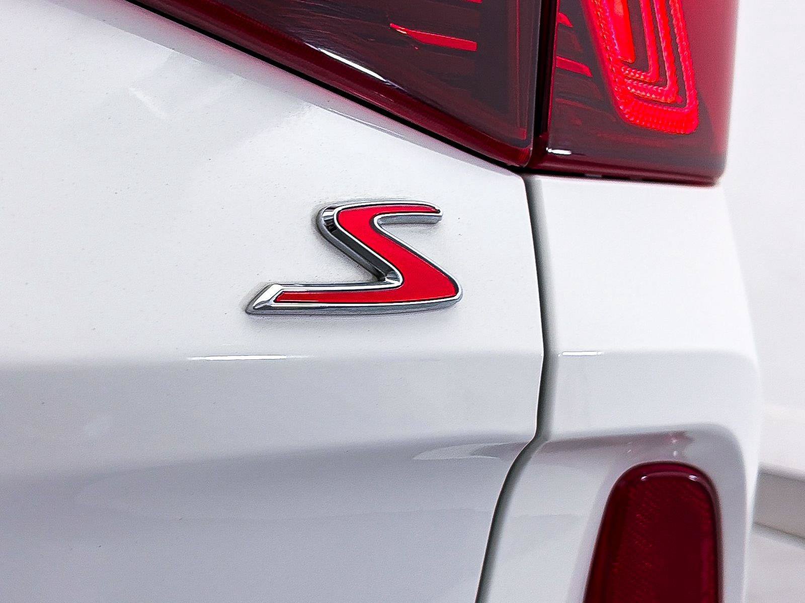 Used 2021 Kia Seltos S FWD image 2