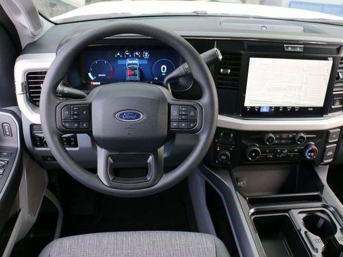 New 2026 Ford F250 XLT w/ XLT Premium Package image 24