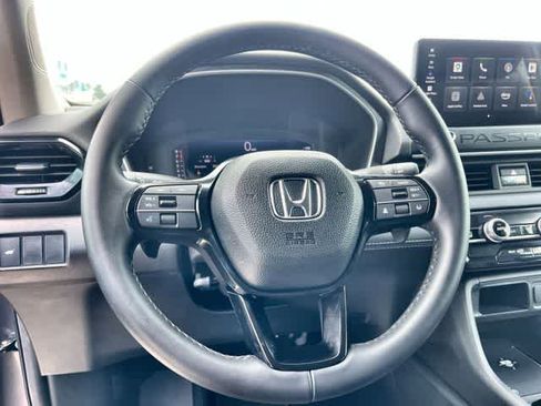 Used 2026 Honda Passport RTL image 17