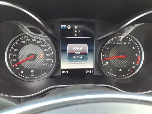 Used 2019 Mercedes-Benz GLC 63 AMG 4MATIC image 27