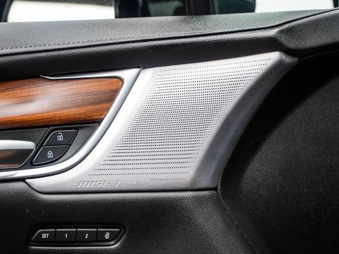 Used 2025 Cadillac XT5 Premium Luxury AWD/4WD image 36