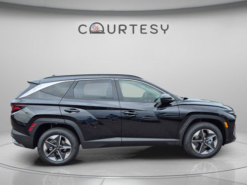 New 2026 Hyundai Tucson SEL AWD/4WD image 6