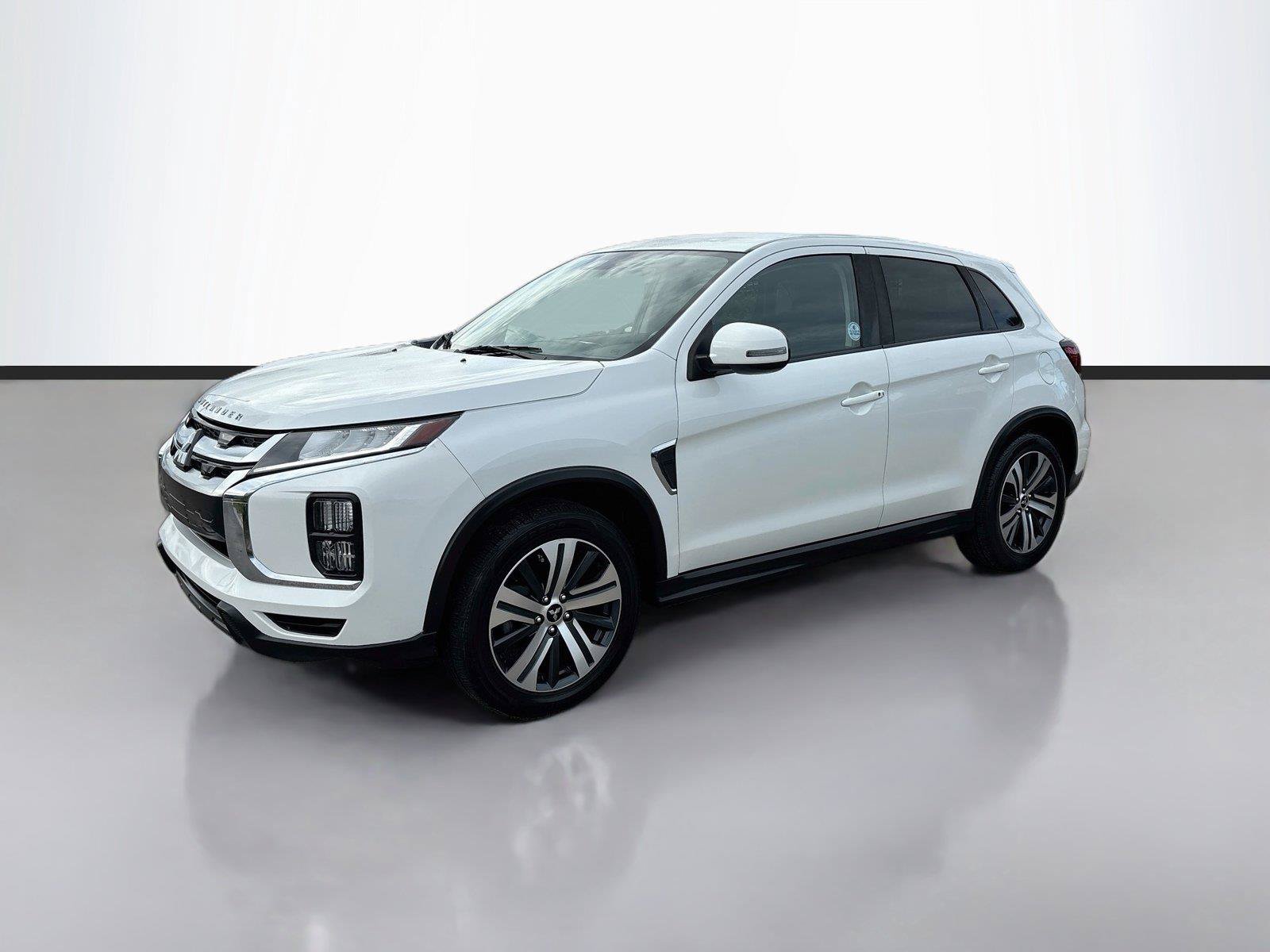 Used 2021 Mitsubishi Outlander Sport SE AWD/4WD image 3
