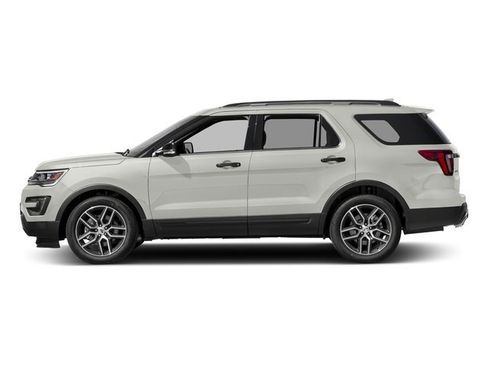 Used 2017 Ford Explorer Sport w/ Equipment Group 401A AWD/4WD image 3