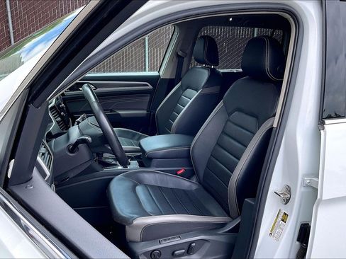 Certified 2022 Volkswagen Atlas SEL Premium AWD/4WD image 24