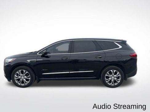 Used 2019 Buick Enclave Avenir w/ Avenir Technology Package AWD/4WD image 2