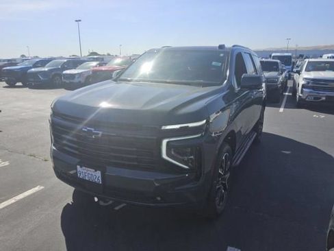 Used 2025 Chevrolet Tahoe RST w/ Sun And Tow Package AWD/4WD image 6