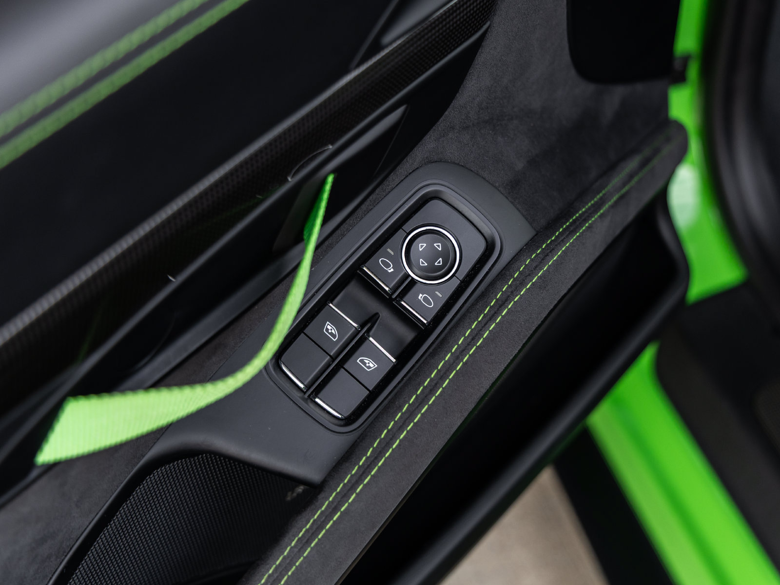 Used 2019 Porsche 911 GT3 RS RWD image 32