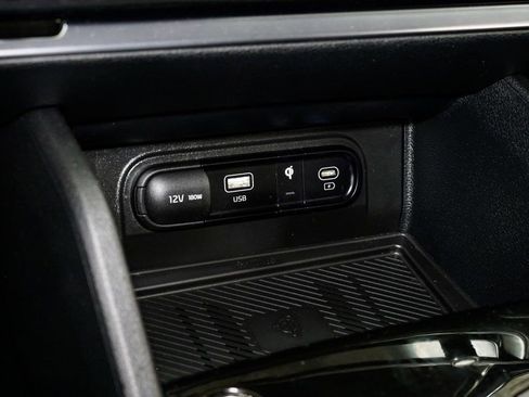 Certified 2023 Kia Sportage SX image 22