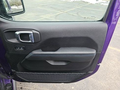 Used 2023 Jeep Wrangler Unlimited Rubicon 4xe w/ Safety Group image 15