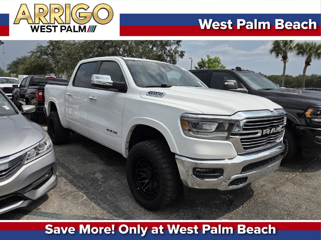 Used 2022 RAM 1500 Laramie AWD/4WD image 1