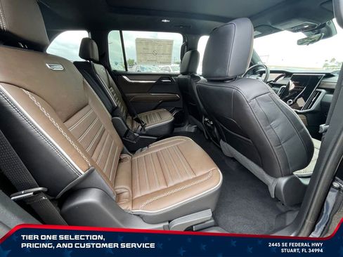 New 2026 GMC Acadia Denali Ultimate FWD image 19