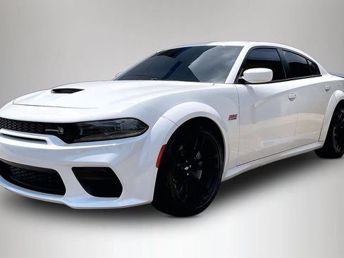 Used 2022 Dodge Charger Scat Pack RWD image 2