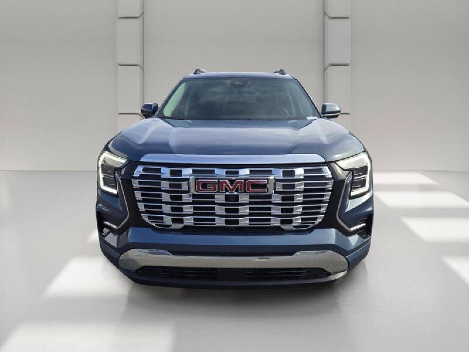 New 2026 GMC Terrain Denali w/ LPO, Floor Liner Package AWD/4WD image 2