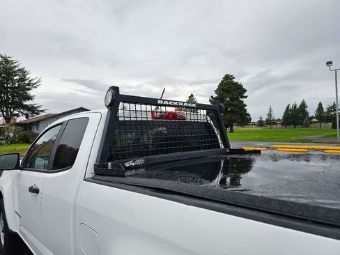 Used 2016 Chevrolet Colorado W/T w/ WT Convenience Package image 28