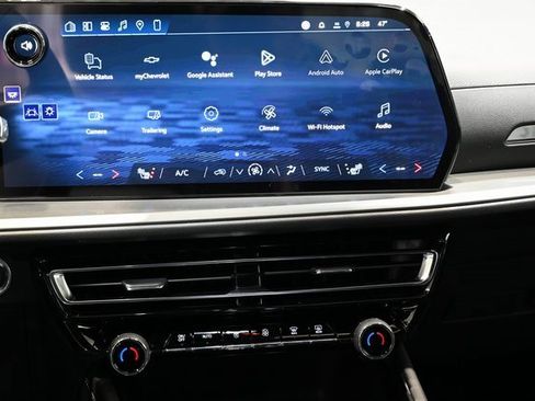 New 2026 Chevrolet Traverse LT w/ Driver Confidence Package image 15