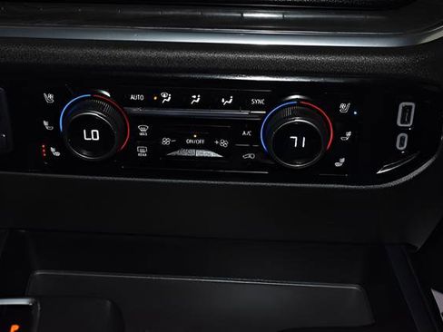 Used 2023 Chevrolet Silverado 1500 LTZ w/ Technology Package AWD/4WD image 17