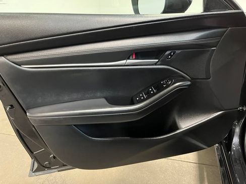 Used 2024 MAZDA MAZDA3 s FWD image 20