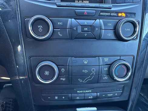 Used 2018 Ford Explorer FWD image 27