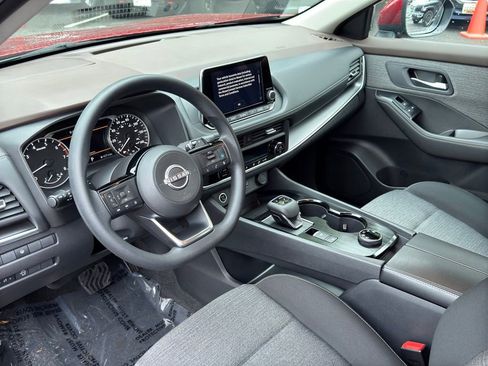 Certified 2023 Nissan Rogue SV AWD/4WD image 11