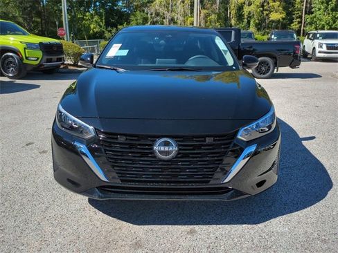 New 2025 Nissan Sentra SV image 3