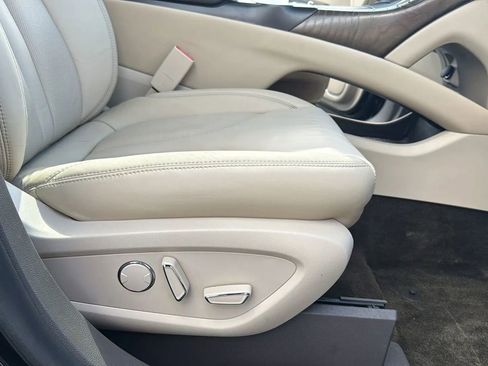 Used 2017 Lincoln MKX Select w/ Select Plus Package image 37