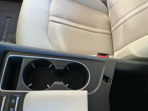 Certified 2025 Hyundai Sonata SEL image 8