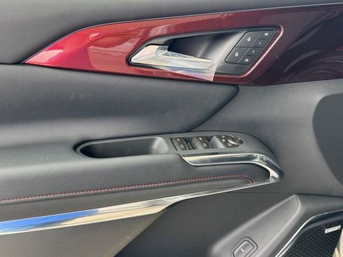 New 2026 Chevrolet Traverse RS w/ LPO, Floor Liner Package FWD image 13