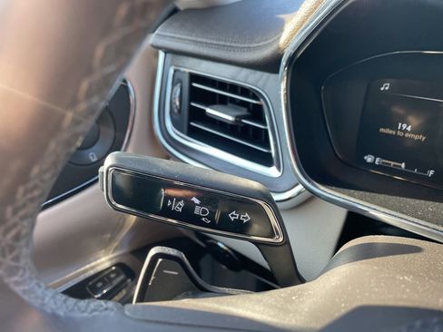 Used 2020 Lincoln Continental AWD w/ Premium Package image 20