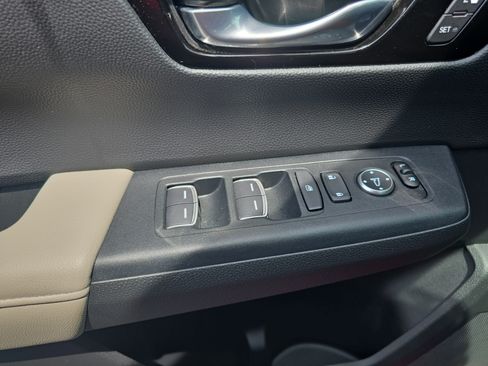 Used 2025 Honda CR-V EX-L image 27