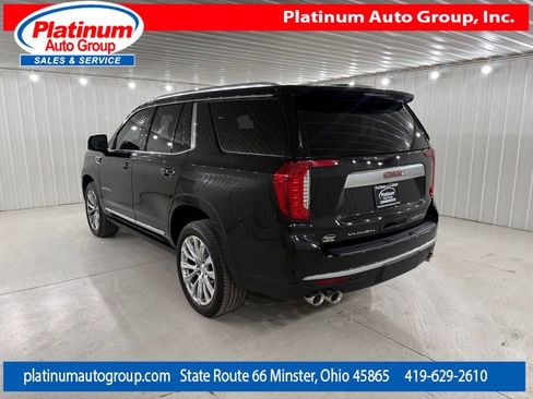 Used 2021 GMC Yukon Denali w/ Denali Premium Package AWD/4WD image 3