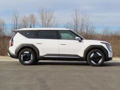 New 2026 Kia EV9 Wind