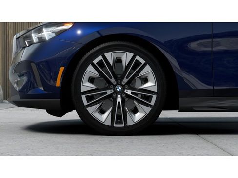New 2026 BMW 530i xDrive image 7