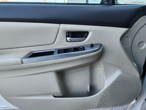 Used 2014 Subaru Crosstrek Touring image 6