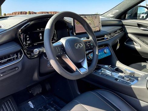 Used 2025 INFINITI QX60 Luxe w/ Black Edition image 14
