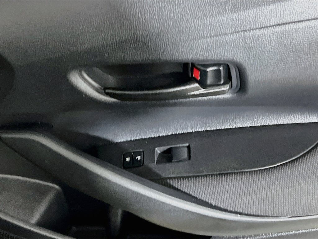 Used 2026 Toyota Corolla LE FWD image 28