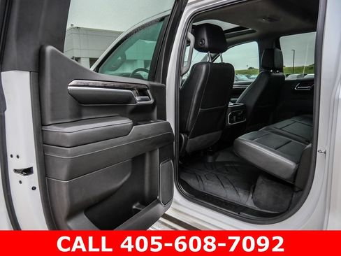 Used 2022 Chevrolet Silverado 1500 LTZ w/ LTZ Premium Package AWD/4WD image 47