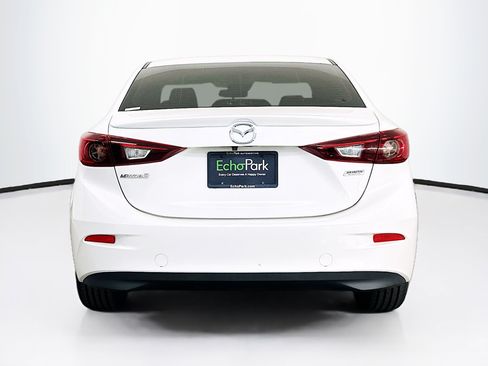 Used 2018 MAZDA MAZDA3 Touring FWD image 7