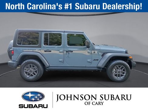 Used 2024 Jeep Wrangler Unlimited Sport AWD/4WD image 5