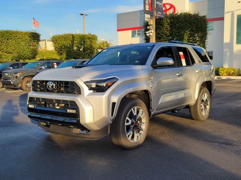 New 2026 Toyota 4Runner TRD Sport Premium AWD/4WD image 6