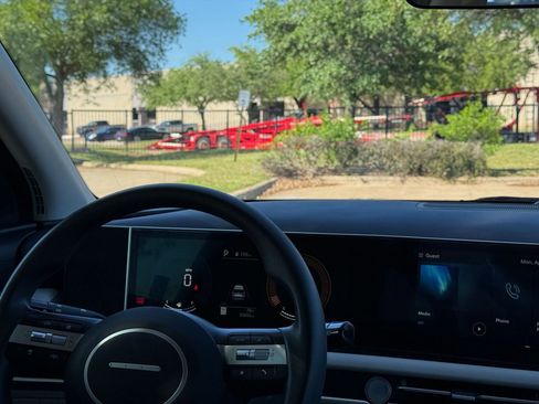 Used 2025 Hyundai Tucson SEL image 36