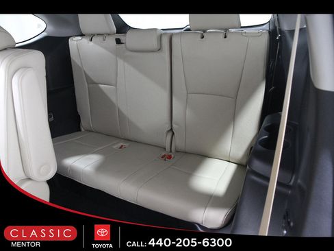 Certified 2025 Toyota Highlander Limited image 20