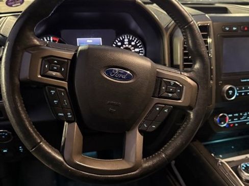 Used 2019 Ford Expedition XLT w/ Equipment Group 202A image 12
