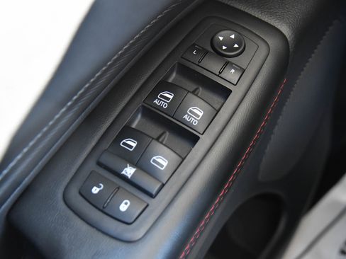 Used 2025 Dodge Durango GT AWD/4WD image 36