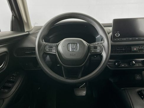 Used 2025 Honda HR-V LX image 17